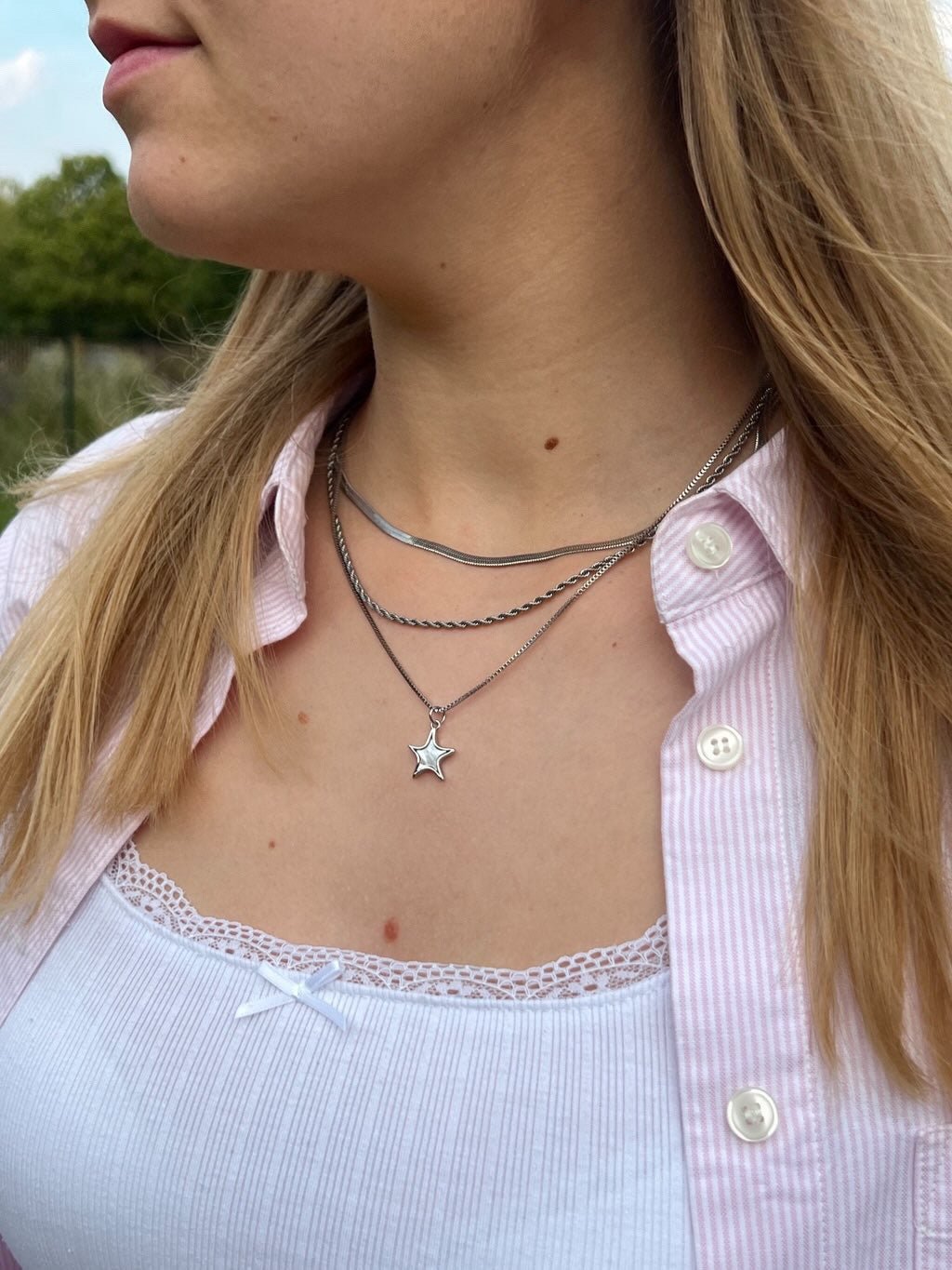 Edelstahl Halskette Helen mit vergoldetem Perlmutt-Stern